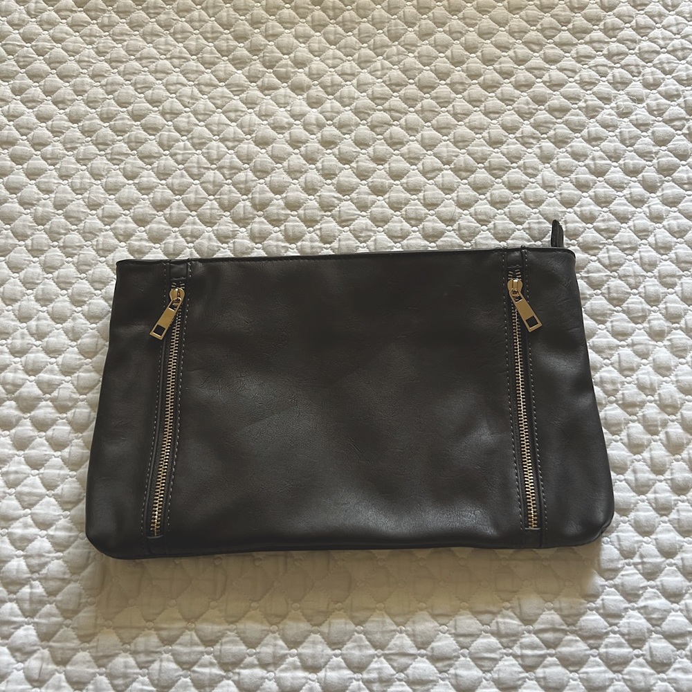 Grey clutch